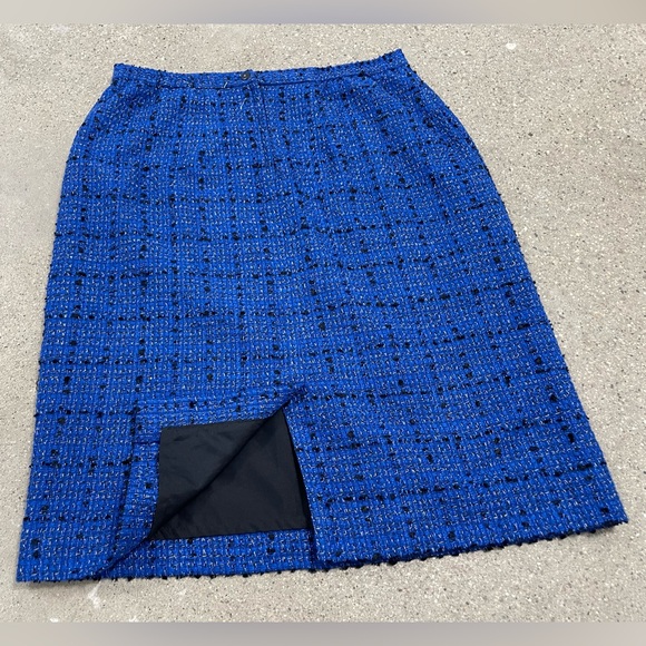 Vintage Formal or Business Casual APPLESEED 2 Piece LUXURY SUIT Blazer & Skirt - Picture 13 of 15